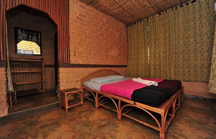 Welang Cottage, Satara 1